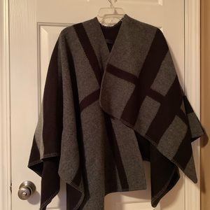 Burberry mega check cashmere and  wool cape